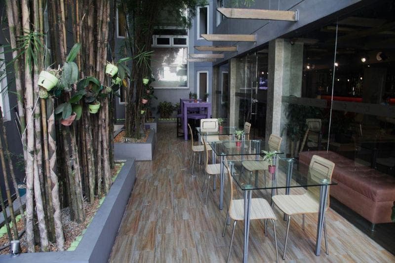 Guijo Suites Makati main