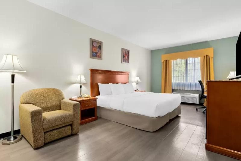 Quality Inn & Suites Mcalester 5