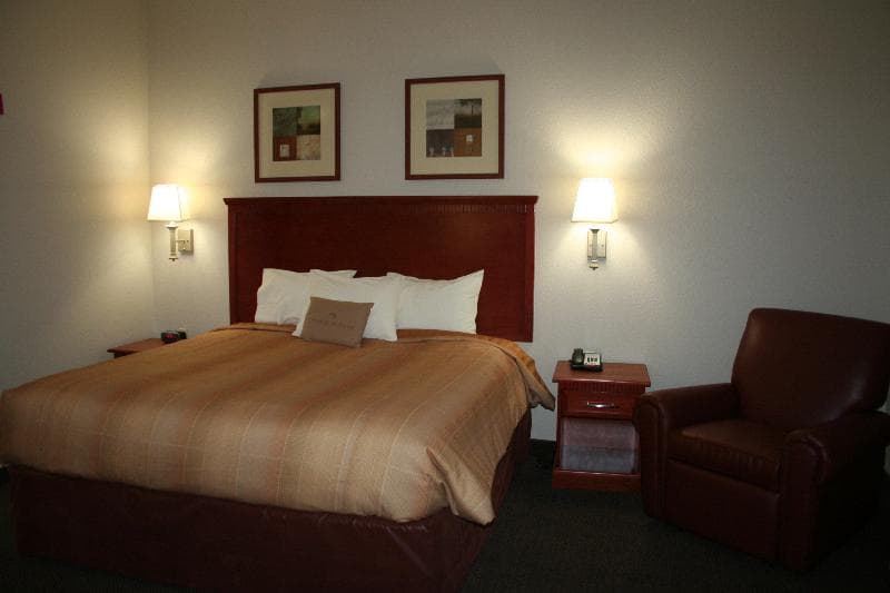 Candlewood Suites Avondale New Orleans 2