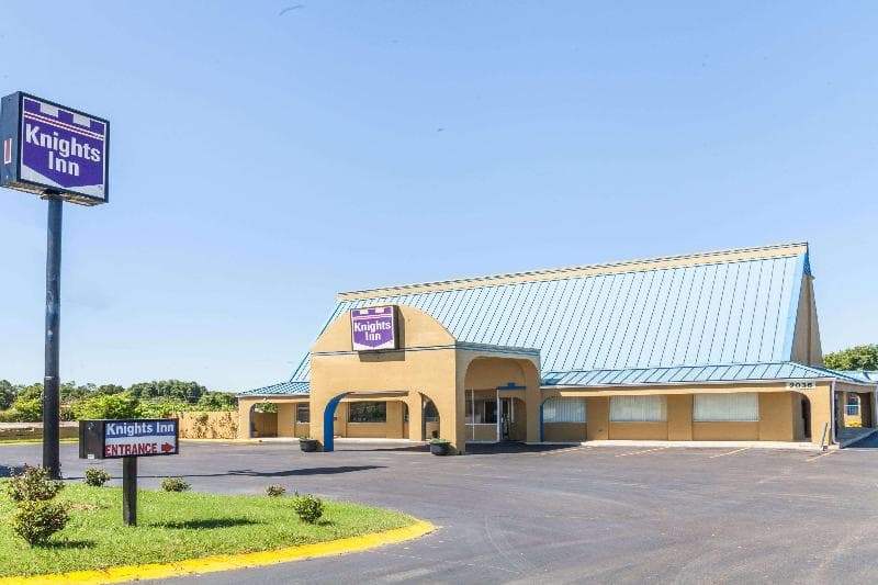 Knights Inn Murfreesboro 4