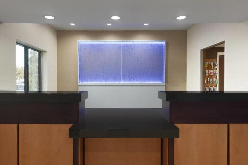 Fairfield Inn & Suites Hartford Manchester 4