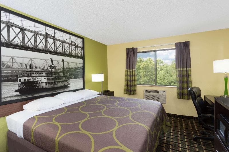 Super 8 By Wyndham Marietta 4