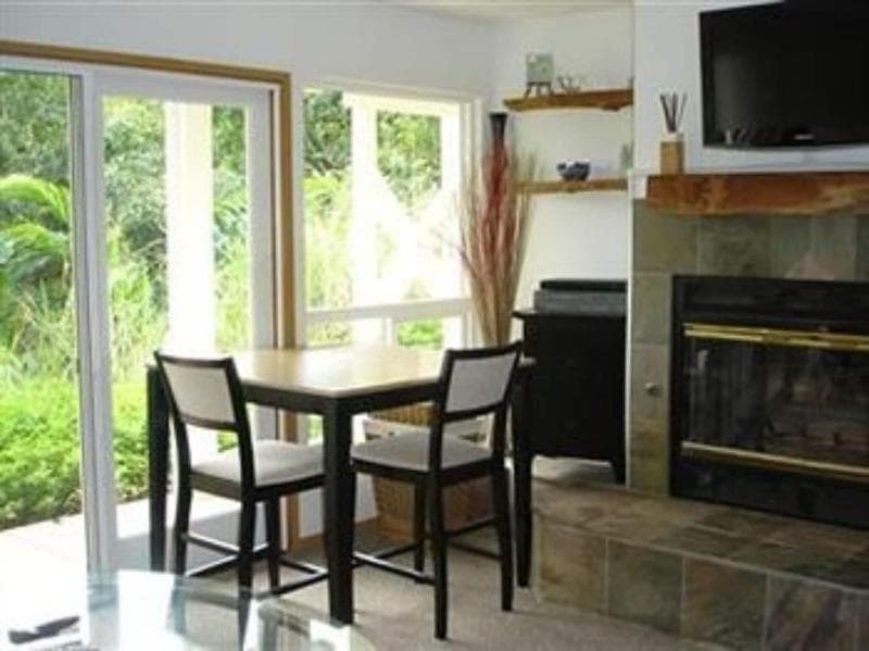 Bamboo Valley Inn main