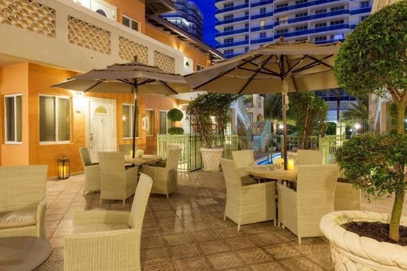 Sun Habour Boutique main