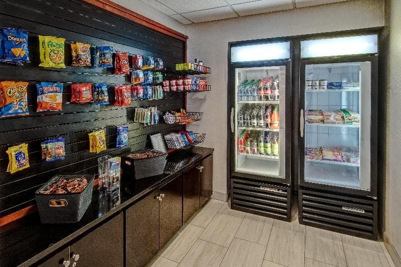 Holiday Inn Express Hotel & Suites Jackson Northea 5