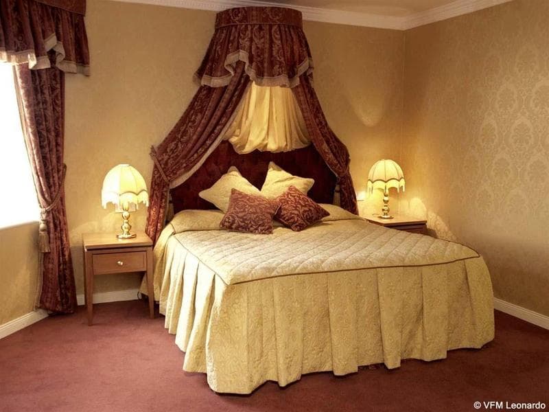 Castle Arch Hotel 2