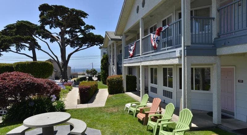 Cayucos Beach Inn photo 1