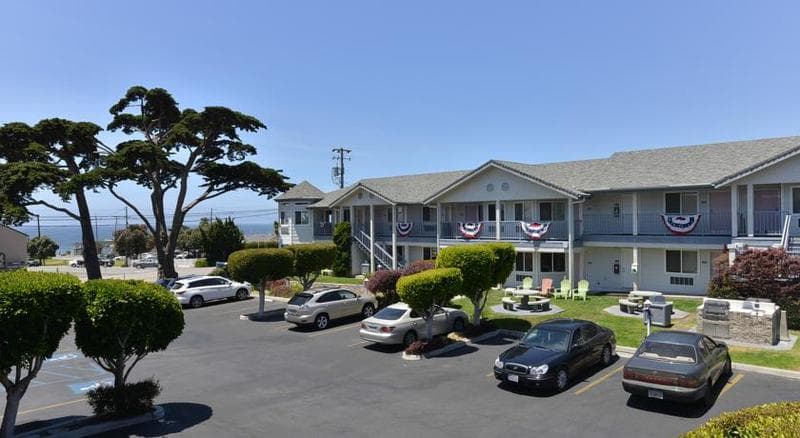 Cayucos Beach Inn 2