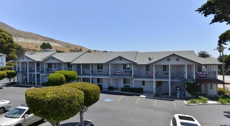 Cayucos Beach Inn 3