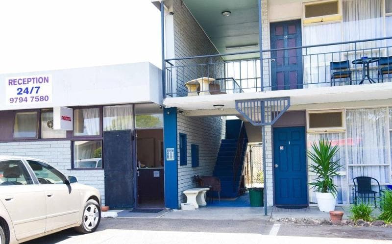 The Prince Mark Motor Inn 5