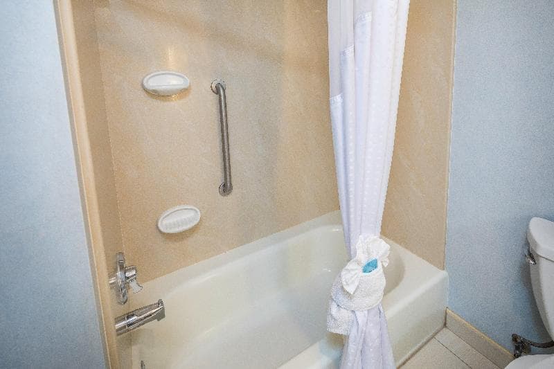 Holiday Inn Express & Suites Modesto-Salida photo 1