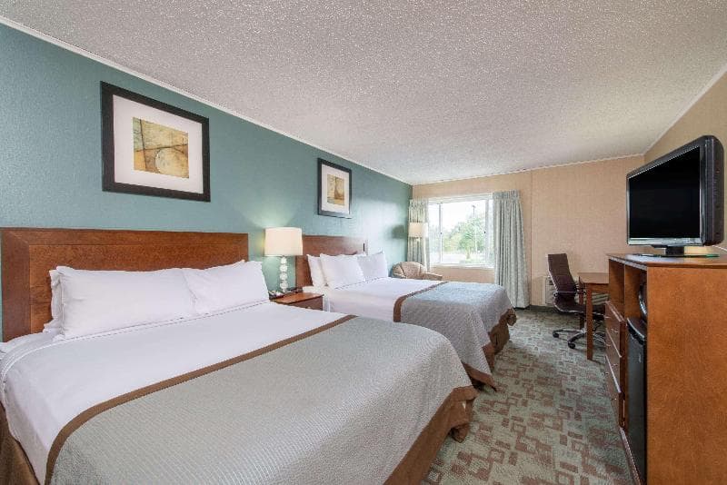 Ramada by Wyndham Vineland Millville Area 3
