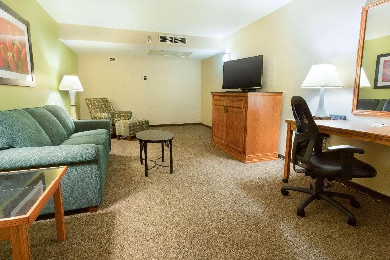 Drury Inn & Suites Mcallen 5