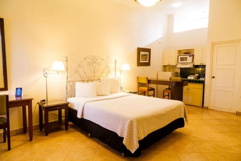 Hotel El Almendro 2