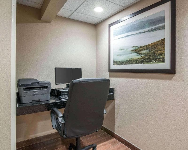 Comfort Inn Saugerties photo 1