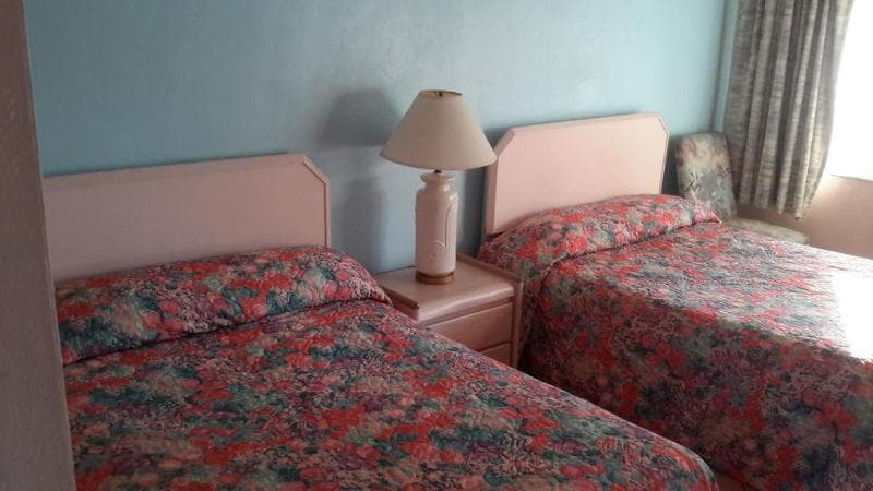 Conty's Motel 5