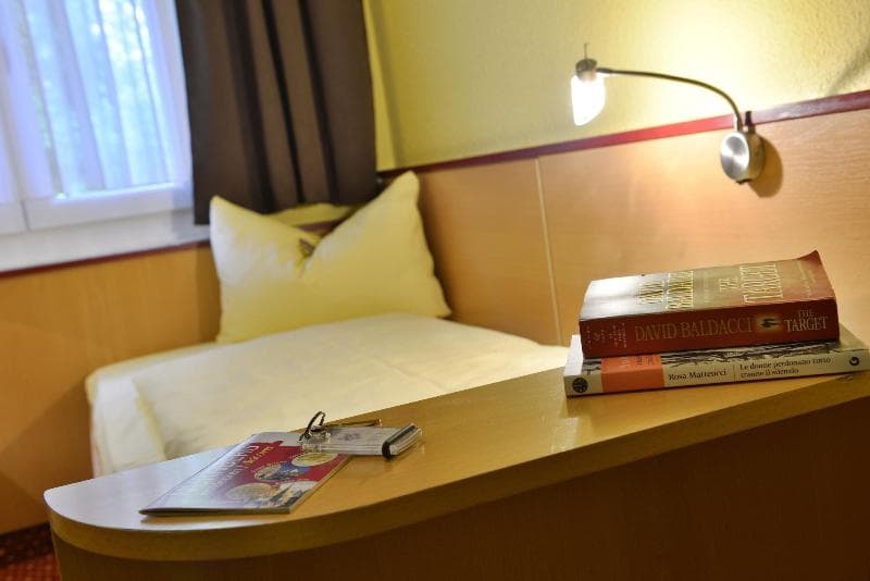 Tiptop Burghotel Stammhaus 3