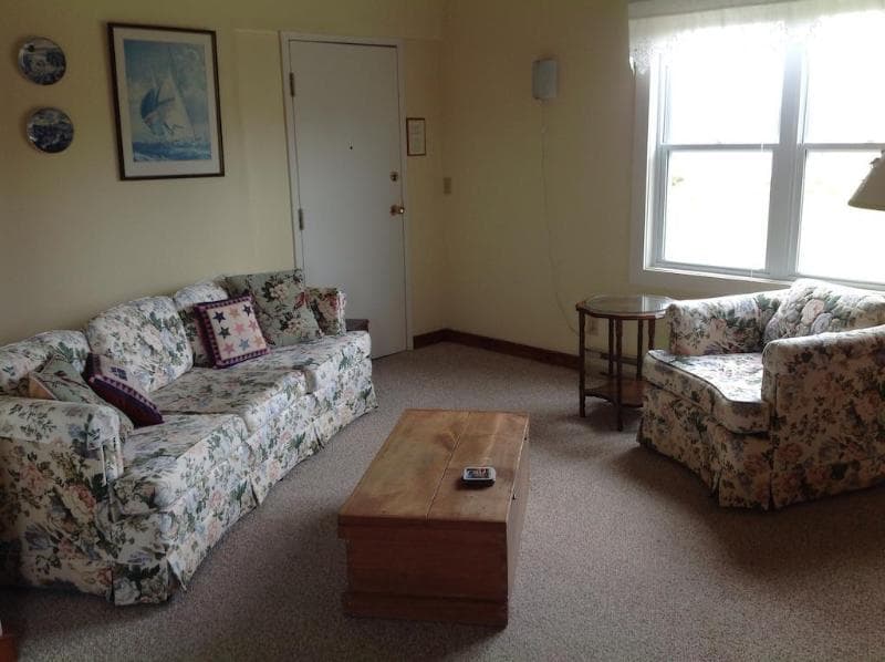 Bayview Pines Country Inn 4