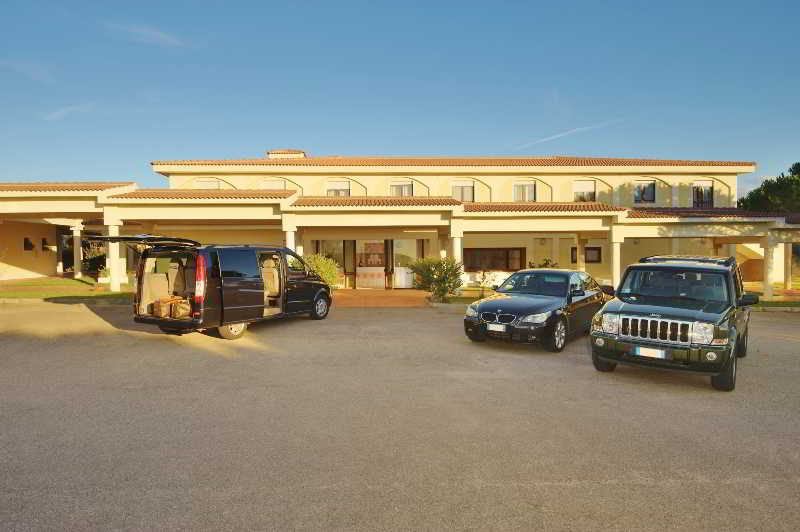 Petri Marini Hotel & Resort 2