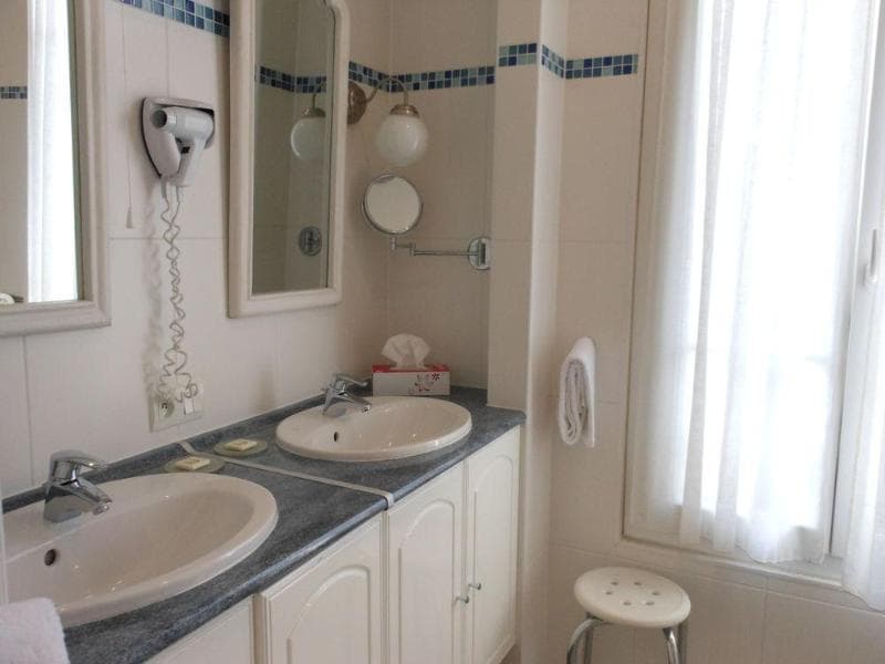 Villa Les Cygnes (Adults Only) 5