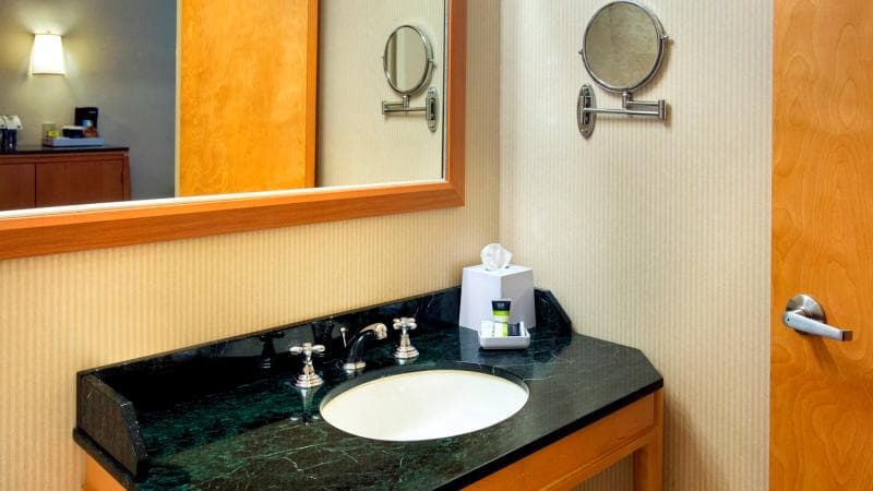 Four Points By Sheraton Plainview Long Island 4
