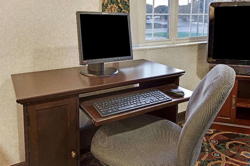 Microtel Inn & Suites By Wyndham Murfreesboro 2