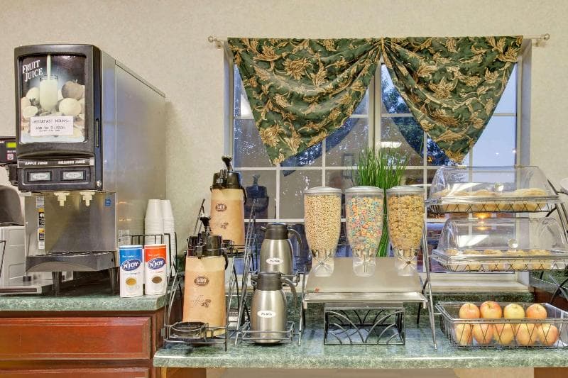 Microtel Inn & Suites By Wyndham Murfreesboro 4