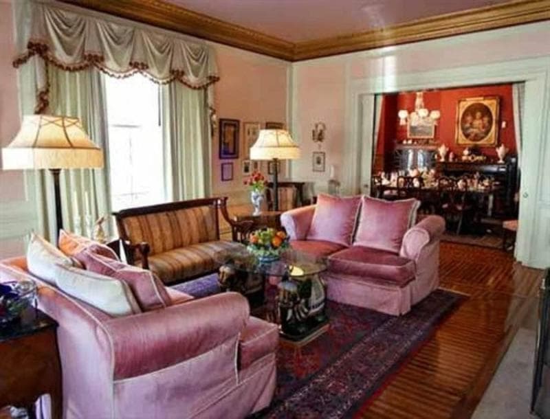 Sarah Kendall House 2