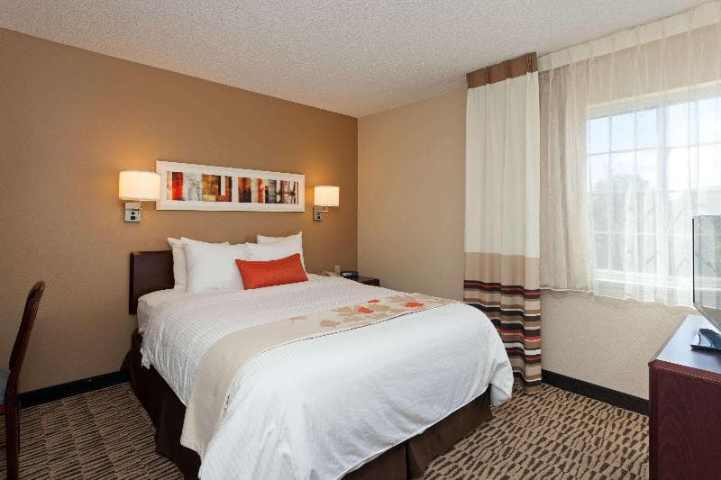 Mainstay Suites Detroit Farmington Hills photo 1