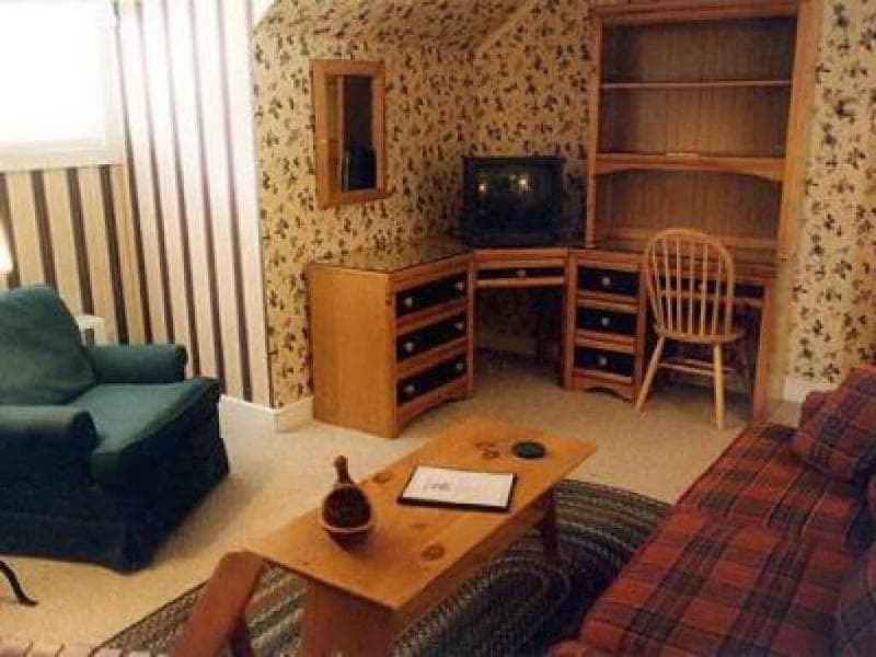 1896 House Country Inn - Barnside Inn 3
