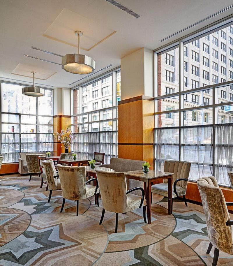 Hotel Giraffe By Lhc 4
