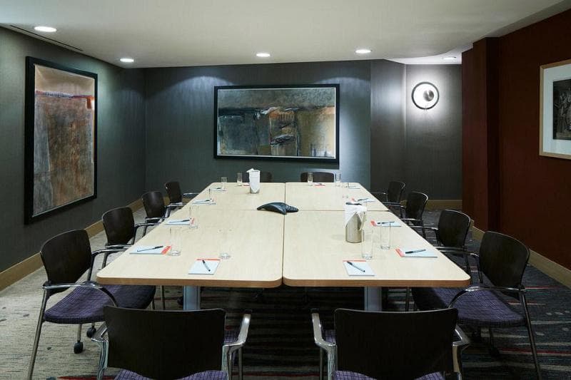 World Center Hotel 5