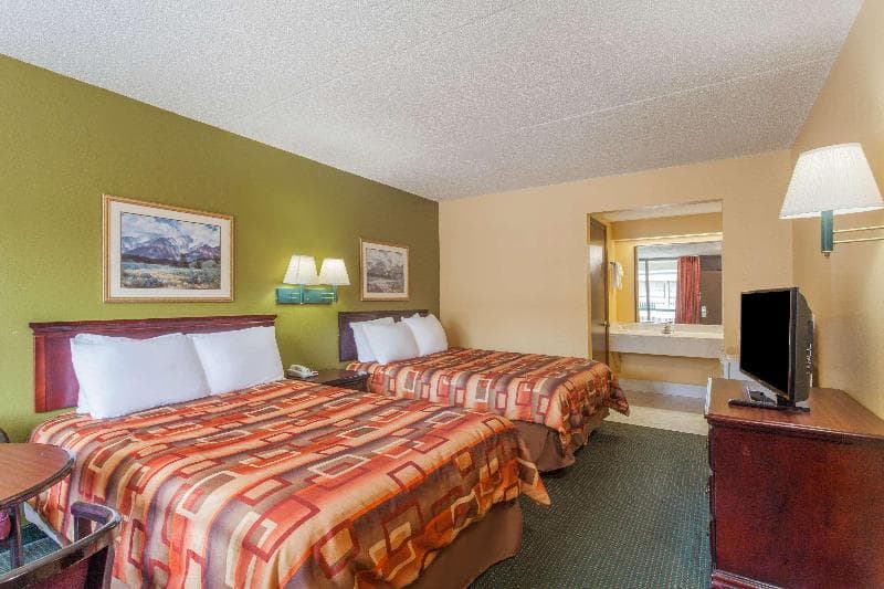 Days Inn by Wyndham Nashville Saint Thomas West Hospital 2