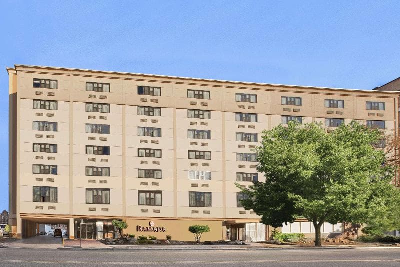 Ramada by Wyndham East Orange 2