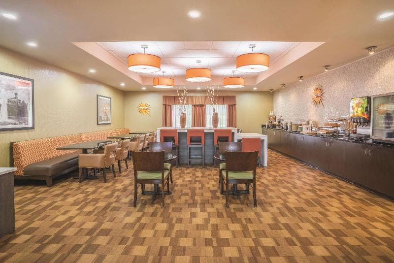 La Quinta Inn & Suites Smyrna 3