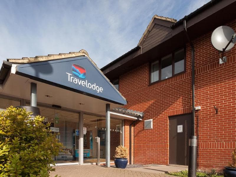 Travelodge Newbury Tot Hill 2