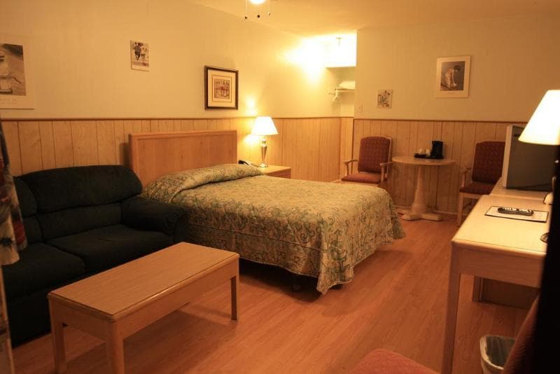 Lake City Motel main