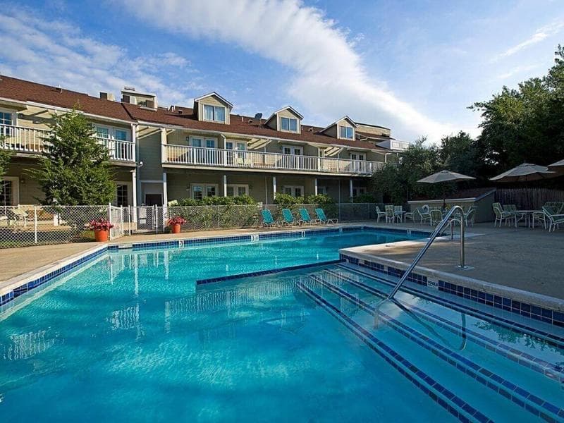 Sag Harbors Inn 3