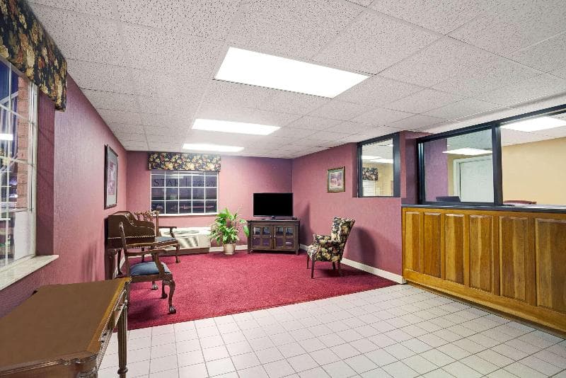 Days Inn by Wyndham Joelton/Nashville 3