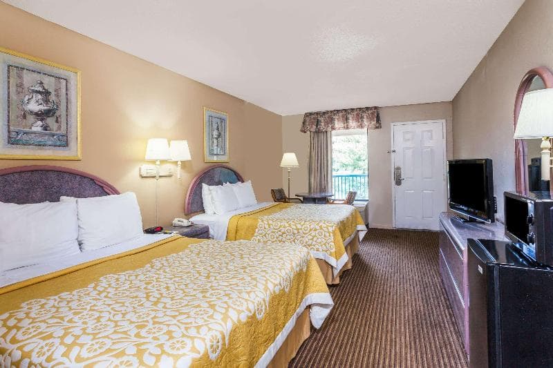 Days Inn by Wyndham Franklin Nashville 4