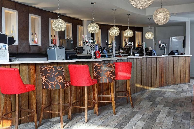 Best Western Plus Oaklands Hotel 5