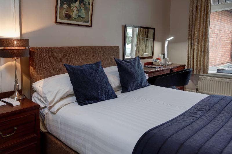 Best Western Plus Oaklands Hotel 3