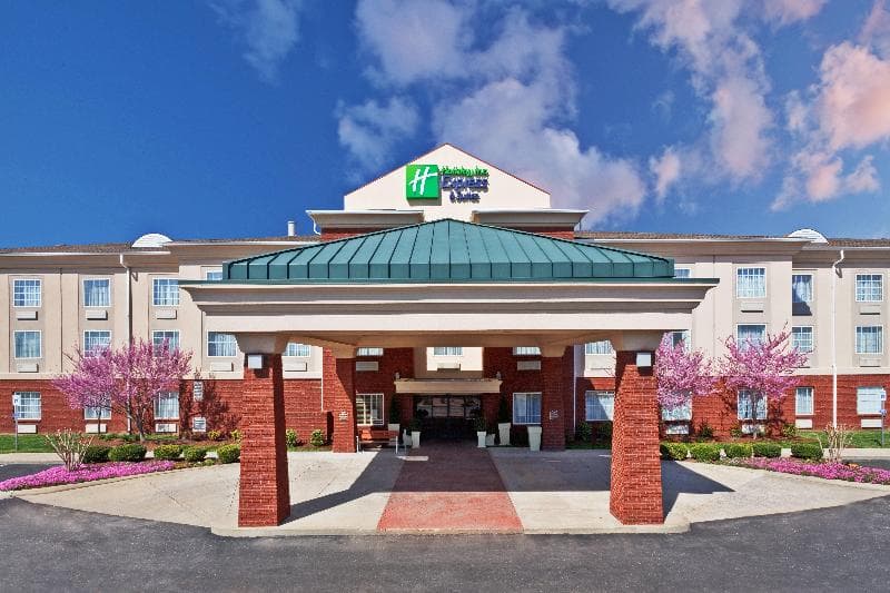 Holiday Inn Express & Suites Manchester-Conf Ctr(Tullahoma) 2