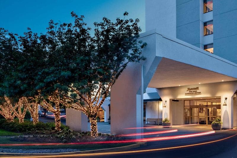 New York Laguardia Airport Marriott 5