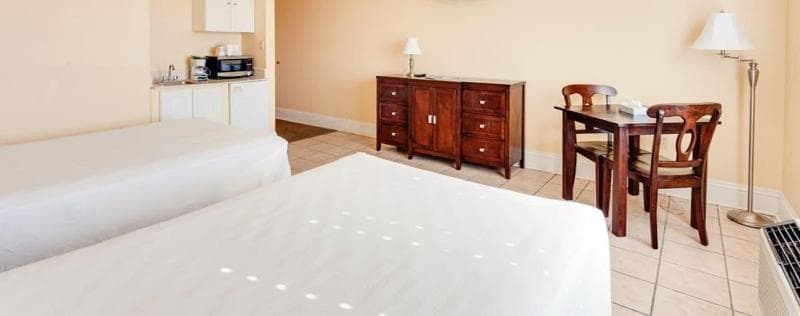 Naples Park Central 3