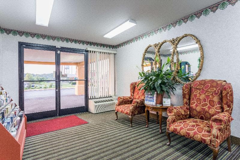 Days Inn By Wyndham Dickson 4