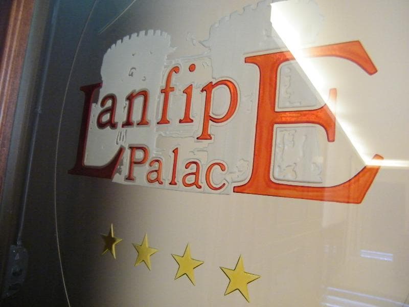Lanfipe Palace 2