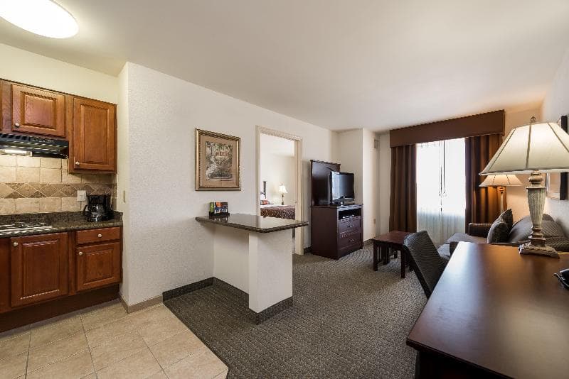 Staybridge Suites Gulf Shores 5