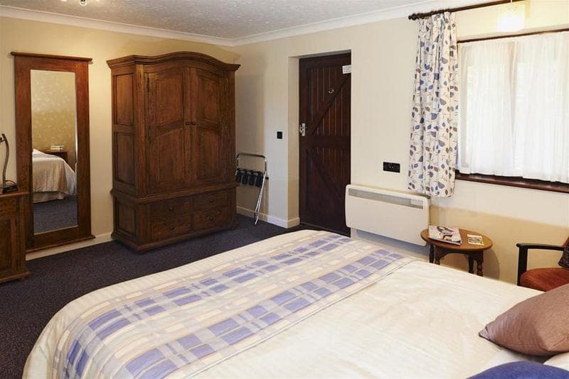 The Marsham Arms Inn 5