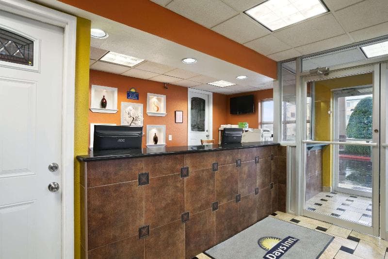 Days Inn By Wyndham Nashville Airport 3